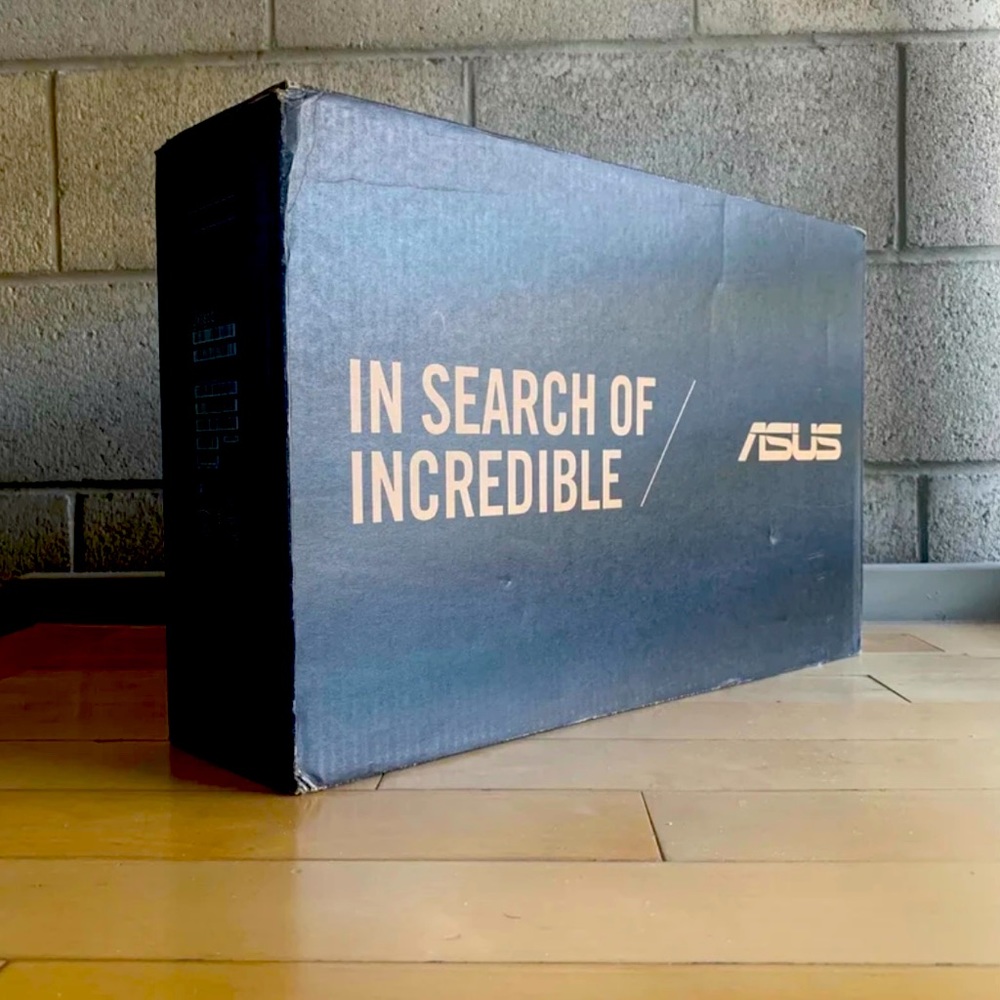 Asus Zenbook Pro Duo UX581GV 15.6” | Core i-9 10th Gen | SSD 1T | GPU RTX 2060